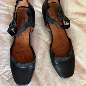 Gentle Souls ISO Jane 2 Mary Jane ankle strap women's 9 Black